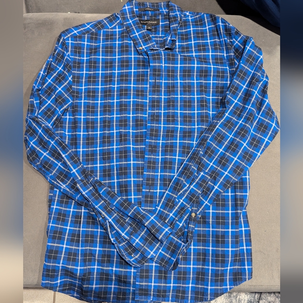 Banana Republic Untucked Slim fit Blue Plaid Men's Shirt